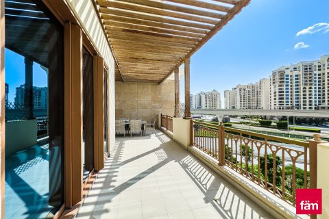 Appartement à Palm Jumeirah, Dubai, 2 chambres, 189.6 m², № 8623 - photo 3