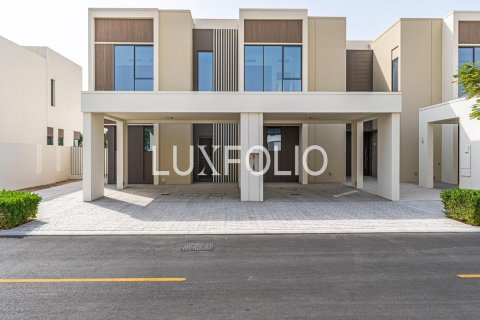 Adosado en The Valley, Dubai, 3 dormitorios, 173 m², № 45311 - foto 1