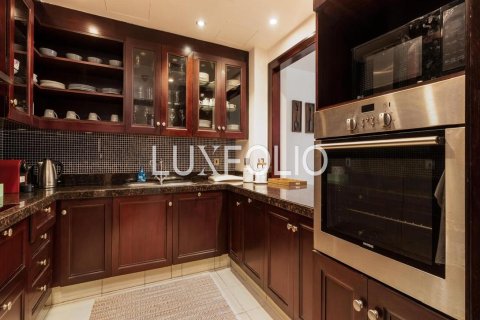 Apartamento en Reehan, Old Town, Dubai, 1 dormitorio, 90 m², № 45302 - foto 4