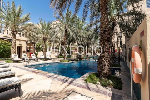 Apartamento en Reehan, Old Town, Dubai, 1 dormitorio, 90 m², № 45302 - foto 14