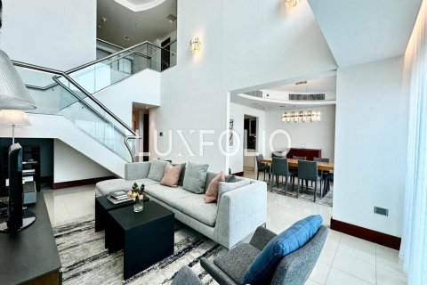 شقة في International City, دبي 3 غرف نوم, 246 م² رقم 45310 - صورة 1