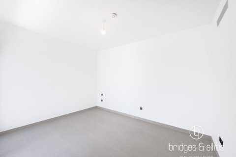 Villa in Tilal Al Ghaf, Dubai 4 bedrooms, 317 sq.m. № 89103 - photo 7