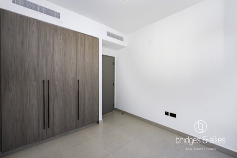 Villa in Tilal Al Ghaf, Dubai 4 bedrooms, 224 sq.m. № 89104 - photo 7