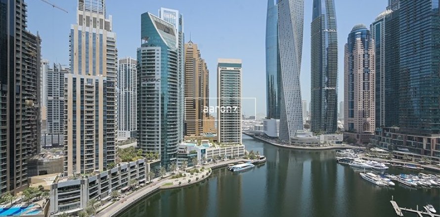Appartement à Dubai Marina, Dubai, 3 chambres, 201.4 m², № 47562