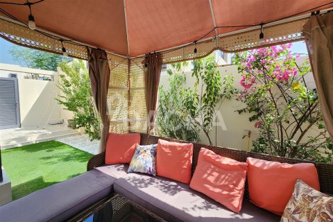 Villa en Maple 2, Dubai Hills Estate, Dubai, 4 dormitorios, 228.6 m², № 6630 - foto 20