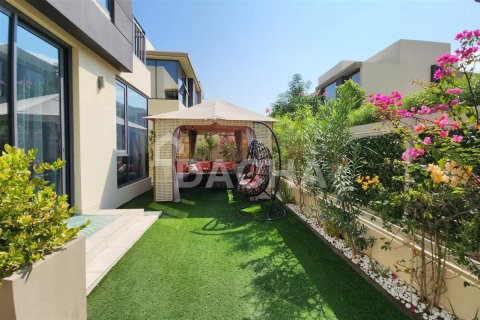 Villa en Maple 2, Dubai Hills Estate, Dubai, 4 dormitorios, 228.6 m², № 6630 - foto 2