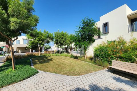 Villa en Maple 2, Dubai Hills Estate, Dubai, 4 dormitorios, 228.6 m², № 6630 - foto 14