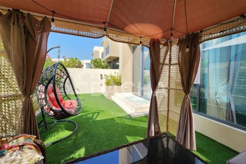 Villa en Maple 2, Dubai Hills Estate, Dubai, 4 dormitorios, 228.6 m², № 6630 - foto 21