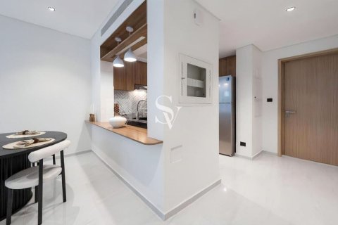 Купить квартиру в Dubai Land, Дубай: 2 спальни, 153м², № 121905 - фото 14