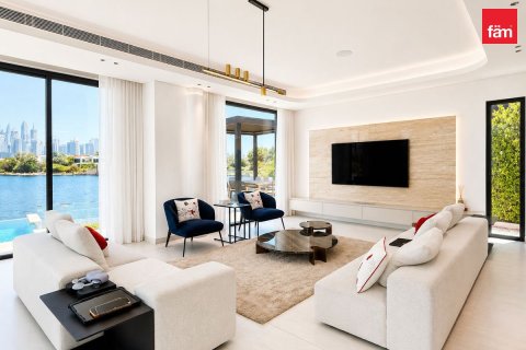 Villa en Jumeirah Islands, Dubai, 5 dormitorios, 955.3 m², № 137542 - foto 4
