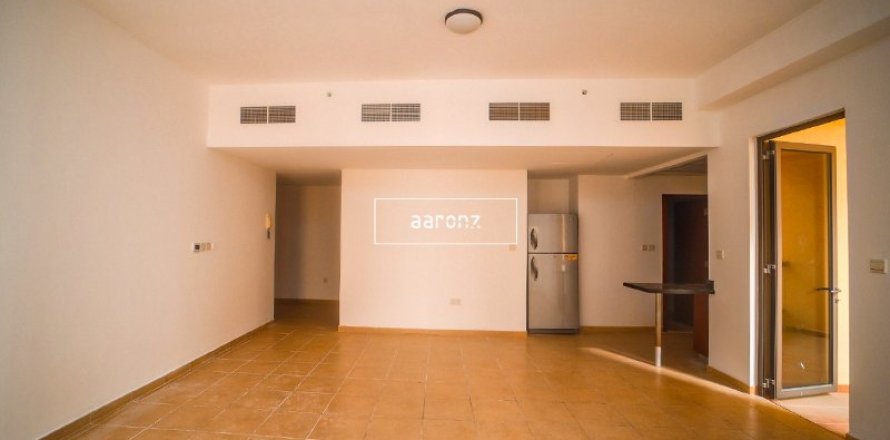 Apartment in Jumeirah Beach Residence, Dubai 1 bedroom, 111.3 sq.m. № 42556