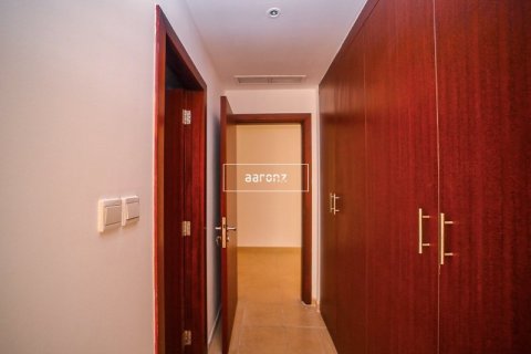 Apartment in Jumeirah Beach Residence, Dubai 1 bedroom, 111.3 sq.m. № 42556 - photo 6