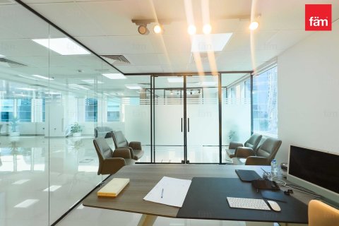 Снять в аренду офис в Бизнес-Бэе, Дубай: 181.7м², № 64142 - фото 13