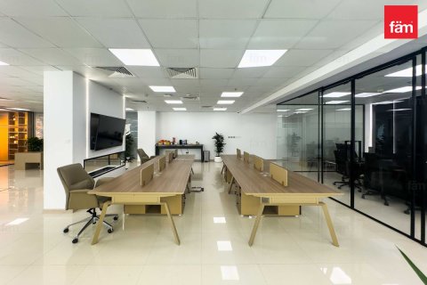 Снять в аренду офис в Бизнес-Бэе, Дубай: 181.7м², № 64142 - фото 10