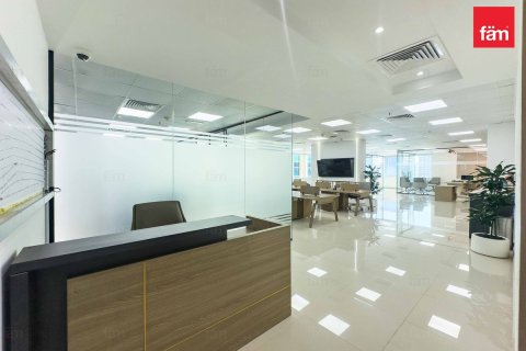 Снять в аренду офис в Бизнес-Бэе, Дубай: 181.7м², № 64142 - фото 15