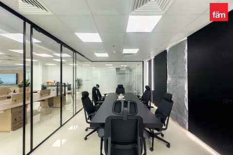 Снять в аренду офис в Бизнес-Бэе, Дубай: 181.7м², № 64142 - фото 14