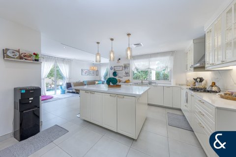 Villa à Green Community West, Green Community, Dubai, 5 chambres, 577 m², № 78914 - photo 6