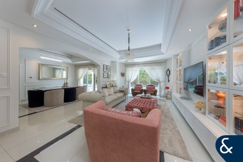 Villa à Green Community West, Green Community, Dubai, 5 chambres, 577 m², № 78914 - photo 8