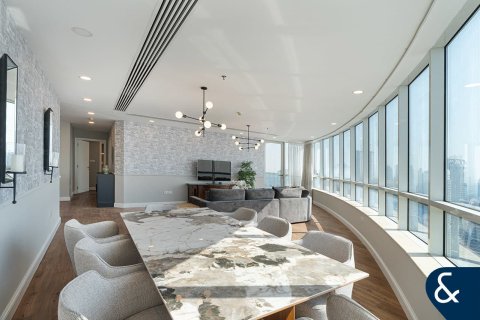 Apartment in Dubai Marina, Dubai 4 bedrooms, 228 sq.m. № 78912 - photo 3