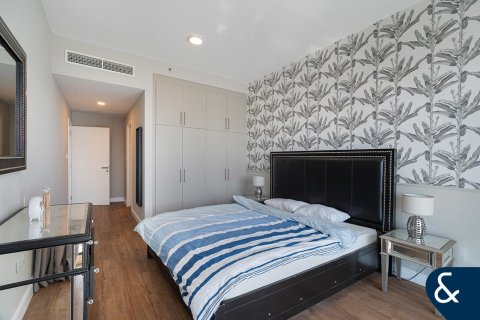 Apartment in Dubai Marina, Dubai 4 bedrooms, 228 sq.m. № 78912 - photo 12