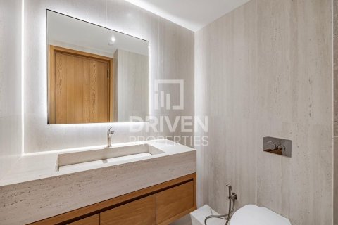 Apartment in Jumeirah Bay Island, Jumeirah, Dubai 1 bedroom, 150.41 sq.m. № 125173 - photo 13