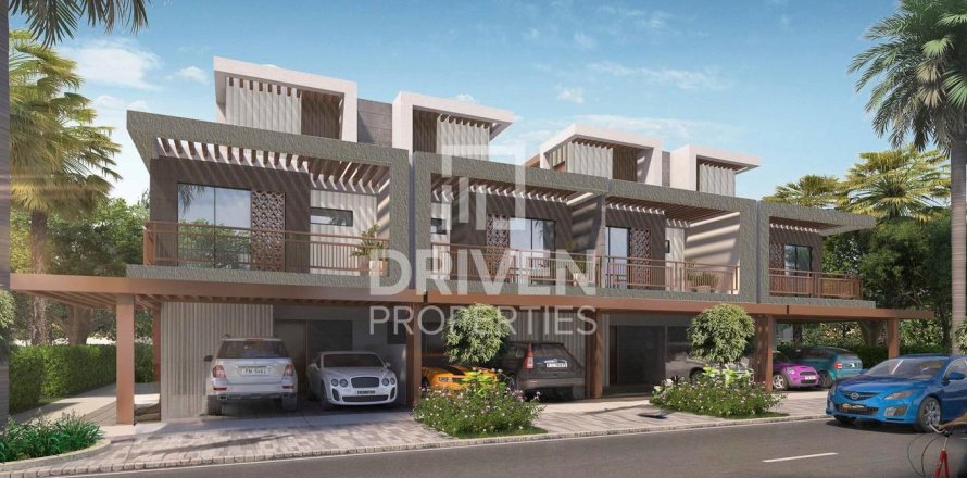 Maison de ville à Dubai, 4 chambres, 171.13 m², № 125174