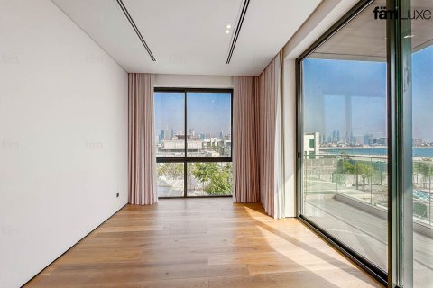 Villa à Dubai, 5 chambres, 718.3 m², № 41760 - photo 15