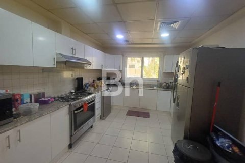 Villa in Dubai 3 bedrooms, 540 sq.m. № 21848 - photo 3